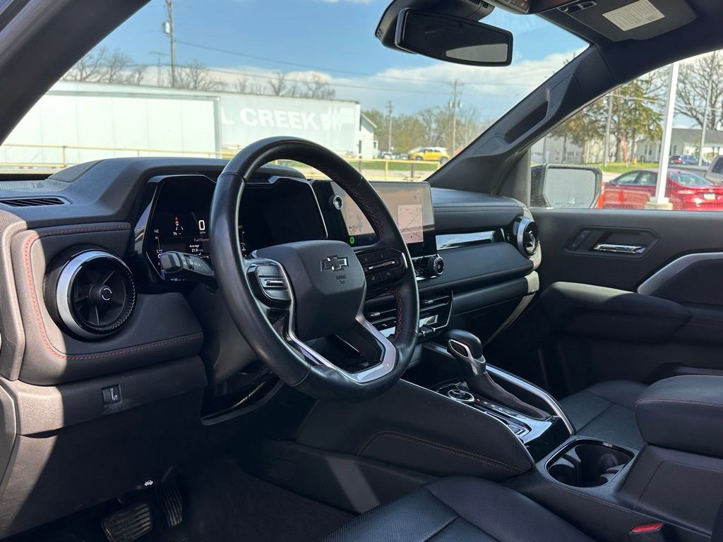 Used 2023 Chevrolet Colorado Z71 w/ Z71 Convenience Package 2 image 10