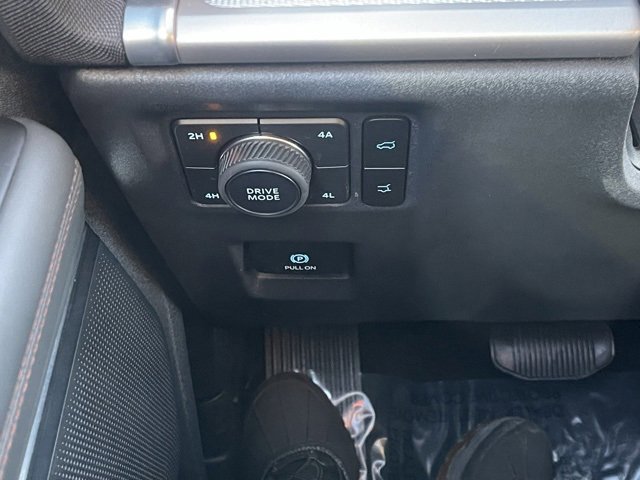 Certified 2025 Ford Expedition Active image 21