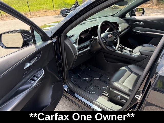 Used 2025 Cadillac XT4 Premium Luxury AWD/4WD image 14