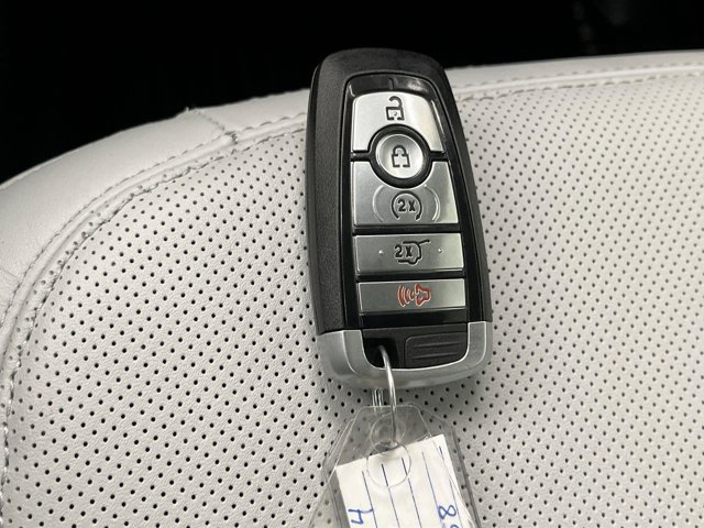 Certified 2025 Ford Expedition Platinum w/ Platinum Ultimate Package AWD/4WD image 34
