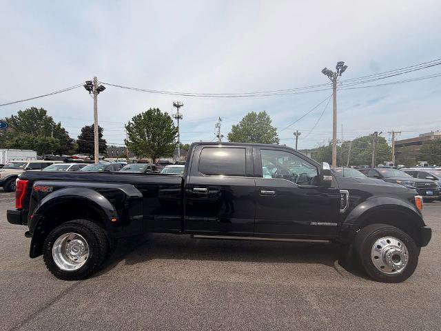 Certified 2019 Ford F450 Platinum w/ Platinum Ultimate Package AWD/4WD image 7
