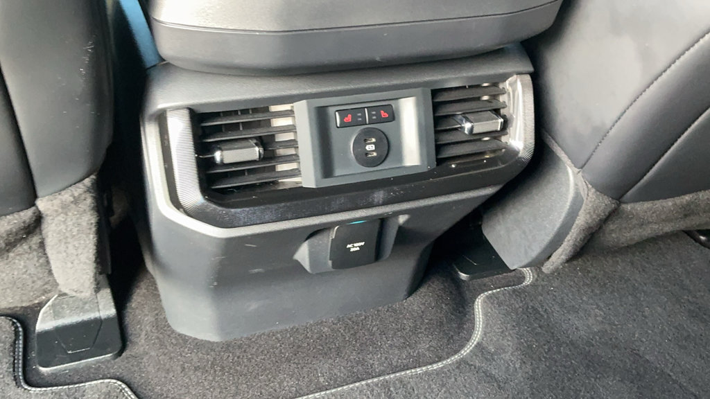 Certified 2025 Ford F150 Lightning Platinum AWD/4WD image 22
