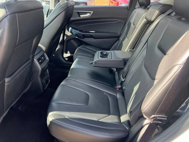 Certified 2019 Ford Edge Titanium w/ Equipment Group 301A AWD/4WD image 22