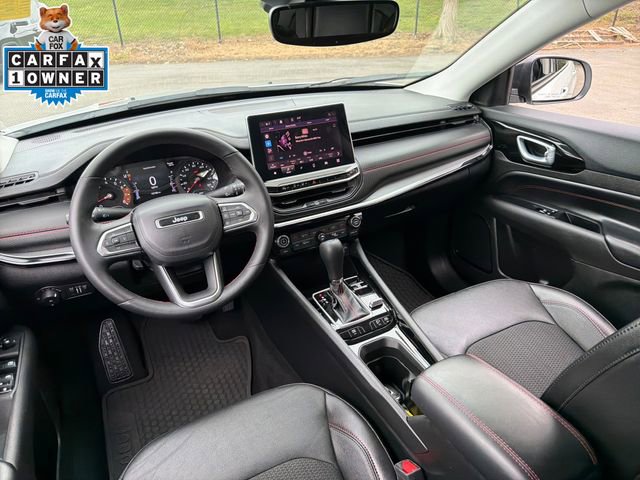 Used 2022 Jeep Compass Trailhawk w/ Trailhawk Convenience Group AWD/4WD image 11