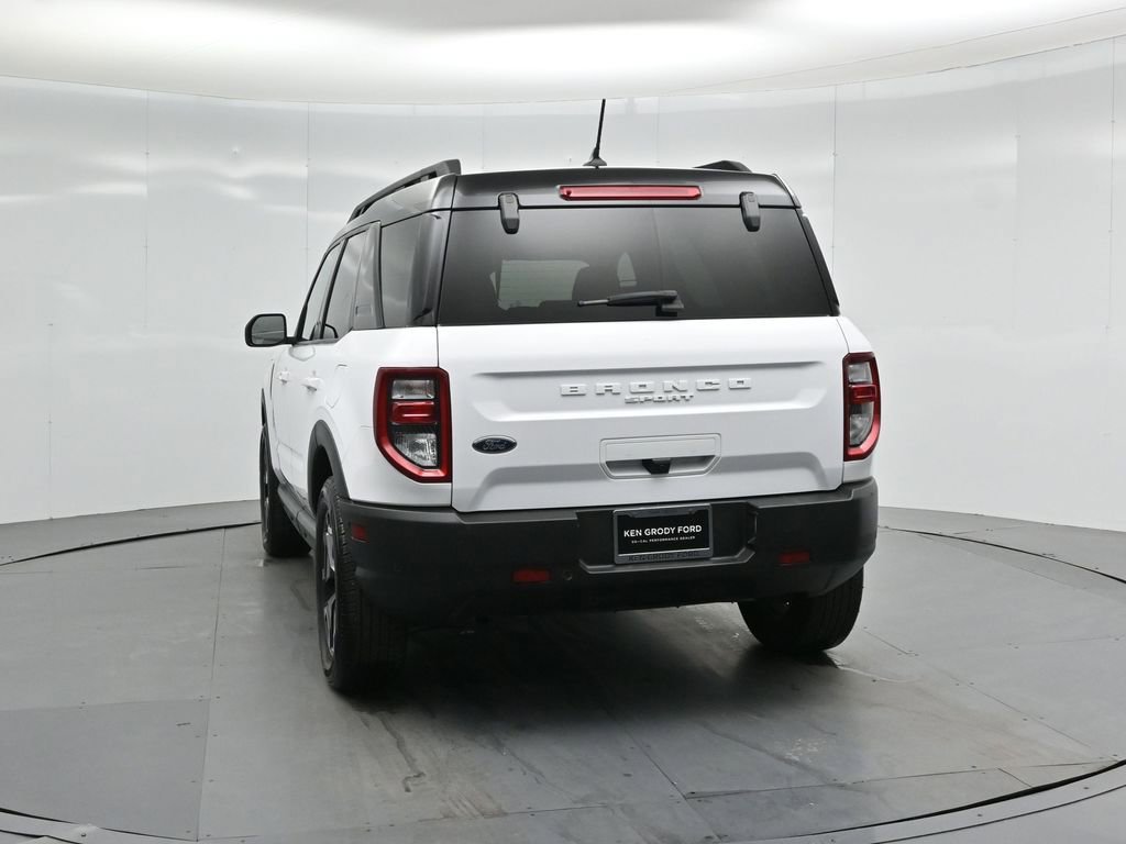 Certified 2022 Ford Bronco Sport Outer Banks w/ Tech Package AWD/4WD image 28