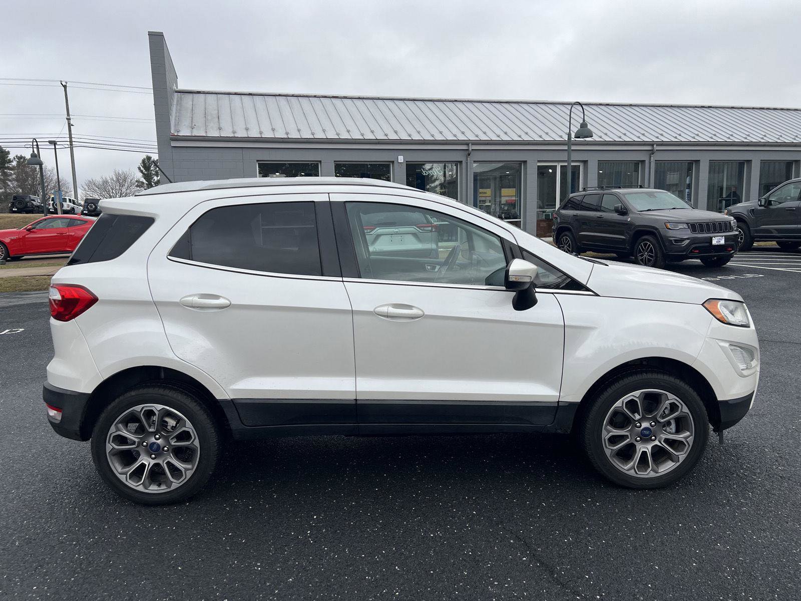 Certified 2019 Ford EcoSport Titanium image 2