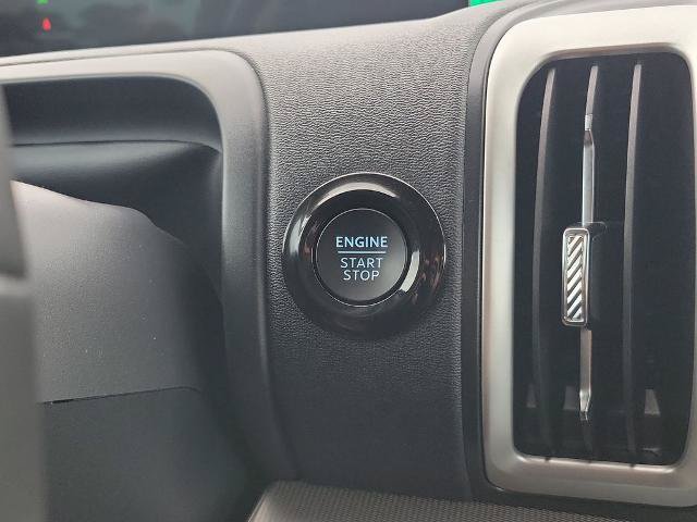 Certified 2025 Ford Expedition Active AWD/4WD image 25