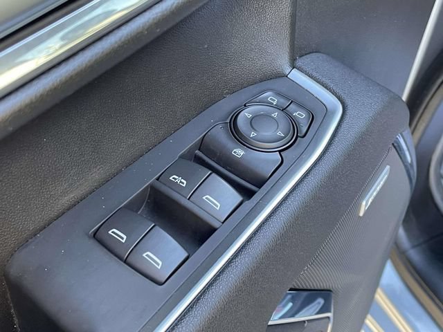 Used 2025 Chevrolet Silverado 1500 LT Trail Boss w/ LT Trail Boss Premium Package AWD/4WD image 15