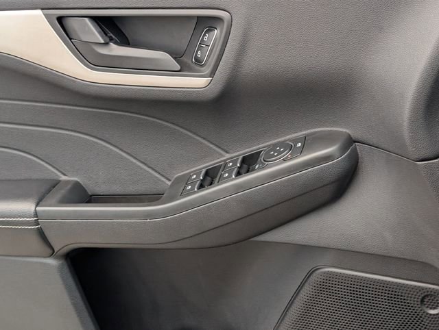 Certified 2022 Ford Escape SE FWD image 25