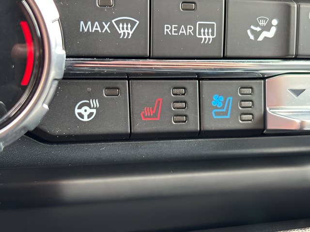 Certified 2025 Ford F150 Lariat AWD/4WD image 11