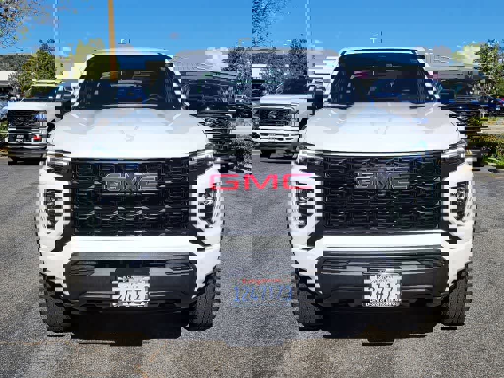 Used 2023 GMC Canyon Elevation w/ Trailering Package image 8