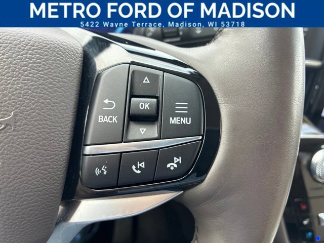 Certified 2023 Ford Explorer Platinum w/ Technology Package AWD/4WD image 31
