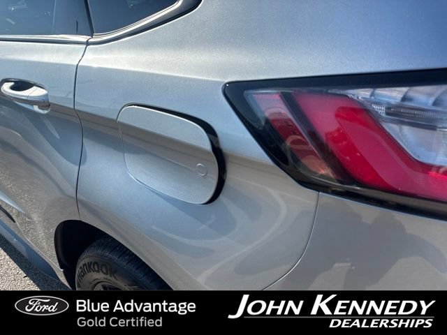 Certified 2022 Ford Edge SE w/ Black Appearance Package AWD/4WD image 8