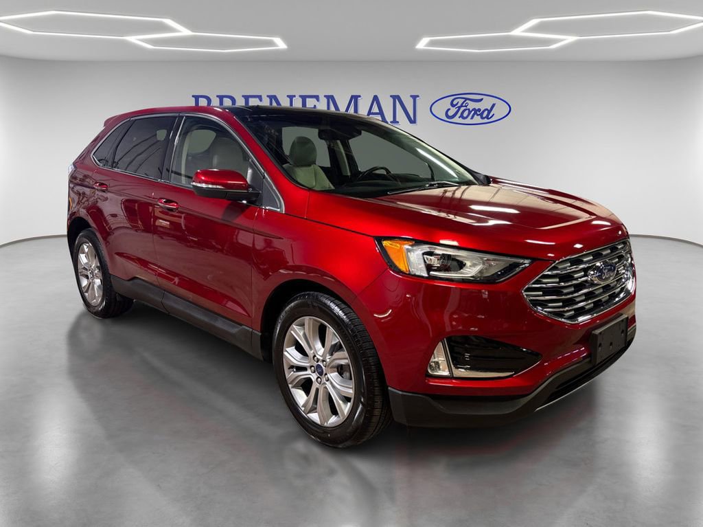 Certified 2019 Ford Edge Titanium w/ Cold Weather Package image 9