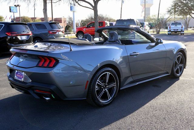 Certified 2025 Ford Mustang Premium image 18