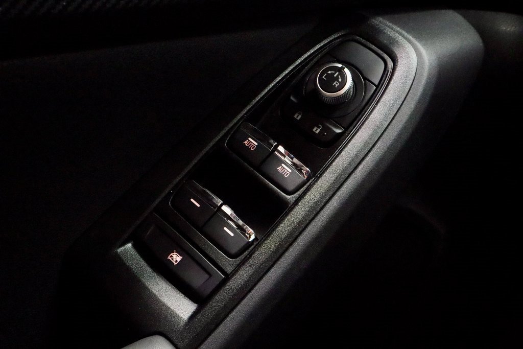 Used 2025 Subaru Crosstrek 2.5i Limited w/ Crosstrek Mirror Package image 29