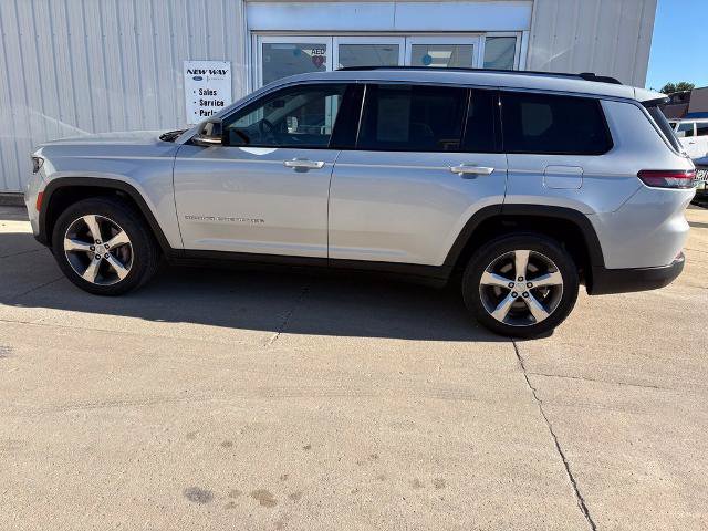 Used 2022 Jeep Grand Cherokee L Limited w/ Luxury Tech Group II AWD/4WD image 4
