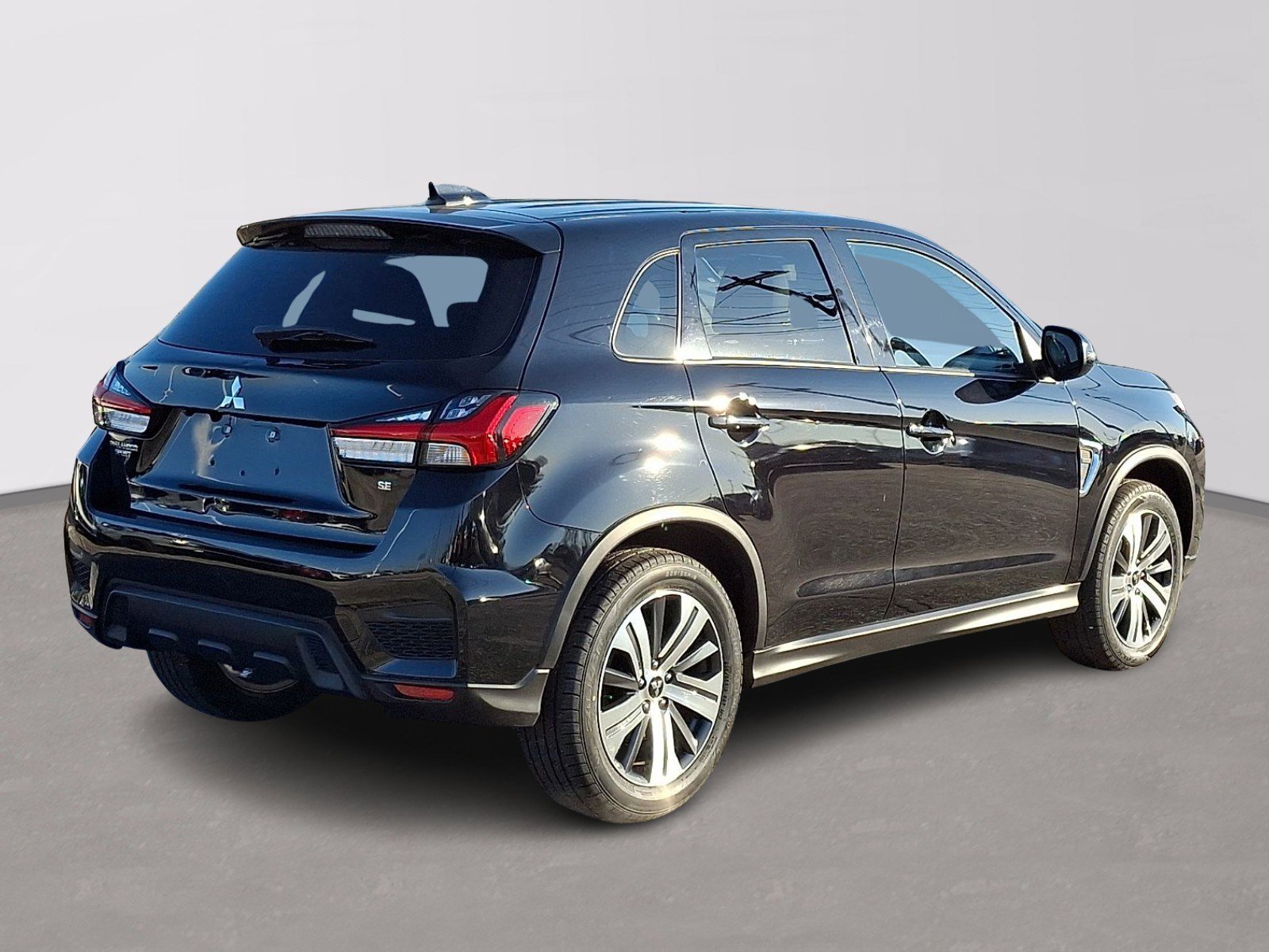 Used 2024 Mitsubishi Outlander Sport SE image 6