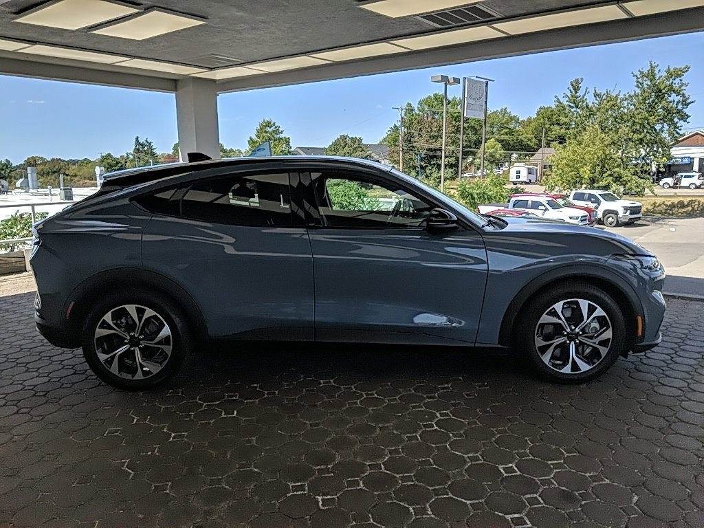 Certified 2024 Ford Mustang Mach-E Select video 2