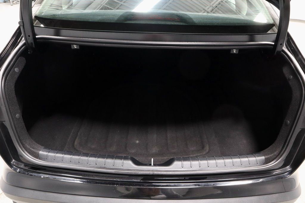 Used 2025 Kia K4 LXS image 13