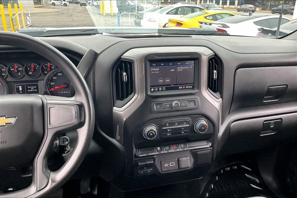 Used 2023 Chevrolet Silverado 2500 W/T w/ WT Convenience Package image 5