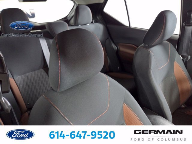 Used 2023 Nissan Kicks SR w/ Interior Electronics Package FWD image 19