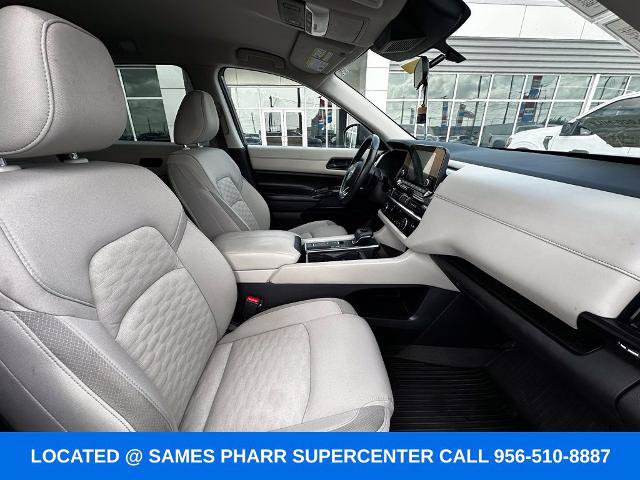 Used 2024 Nissan Pathfinder SV FWD image 27