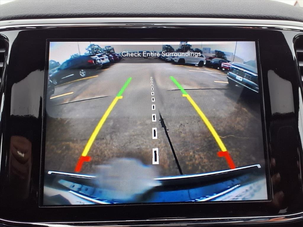 Used 2021 Jeep Grand Cherokee Limited w/ Trailer Tow Group IV image 11