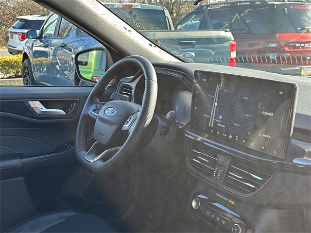 Certified 2023 Ford Escape ST-Line w/ Tech Pack #1 image 32