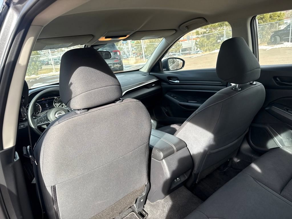 Used 2024 Nissan Altima 2.5 SV image 21