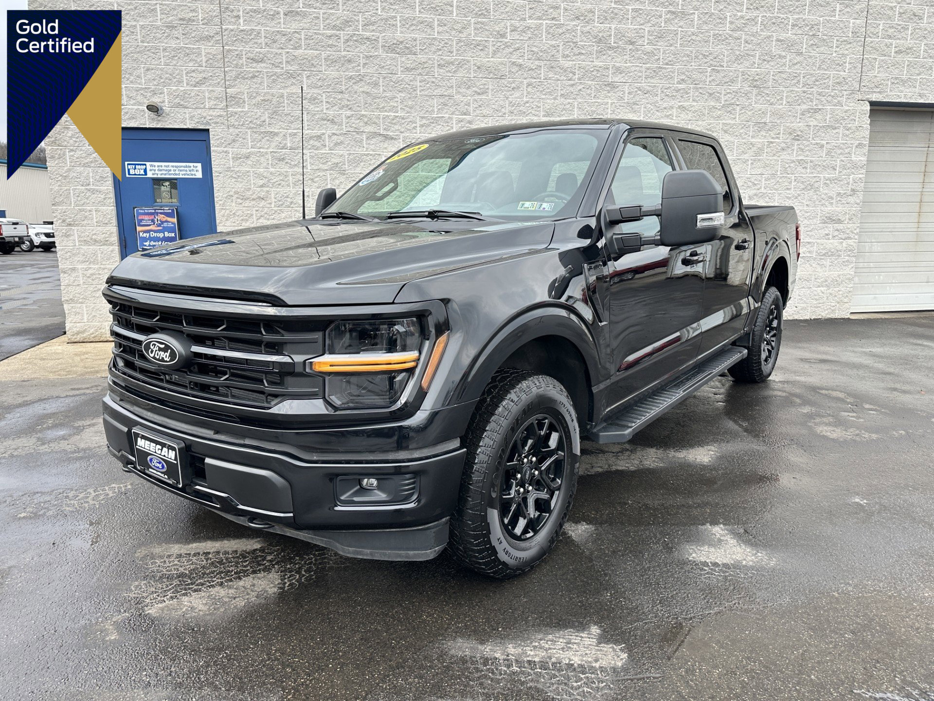 Certified 2025 Ford F150 XLT w/ Equipment Group 301A Standard image 1