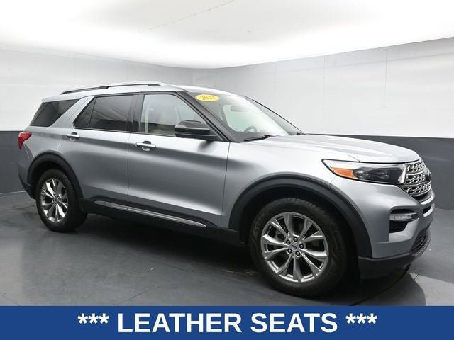 Certified 2023 Ford Explorer Limited w/ Equipment Group 301A RWD image 3