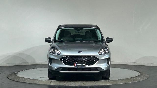 Certified 2022 Ford Escape SE w/ Cold Weather Package FWD image 3