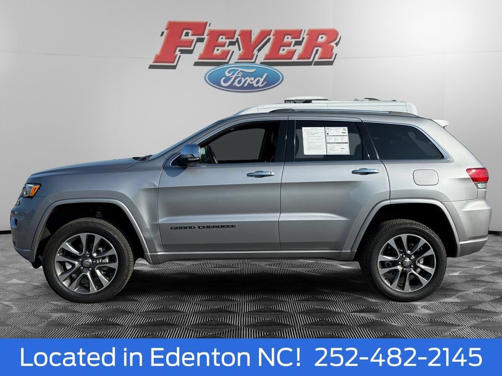 Used 2018 Jeep Grand Cherokee Overland AWD/4WD image 3