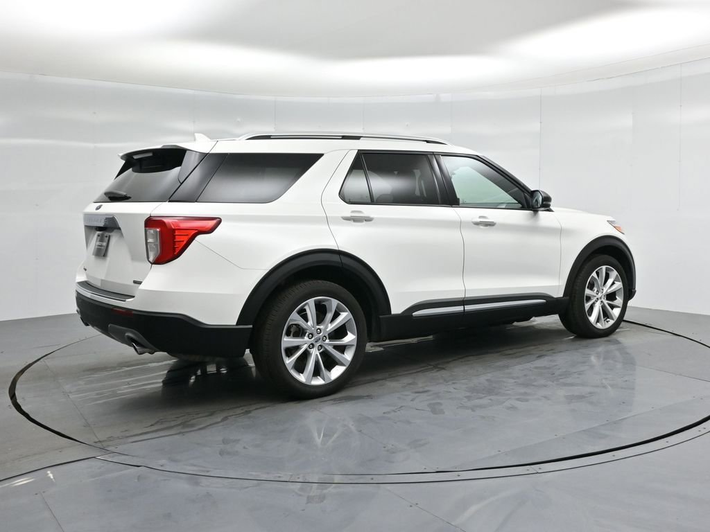 Certified 2022 Ford Explorer Platinum w/ Technology Package image 29