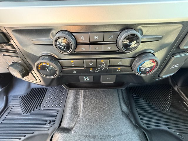 Certified 2024 Ford F350 XLT w/ Snow Plow Prep Package AWD/4WD image 31