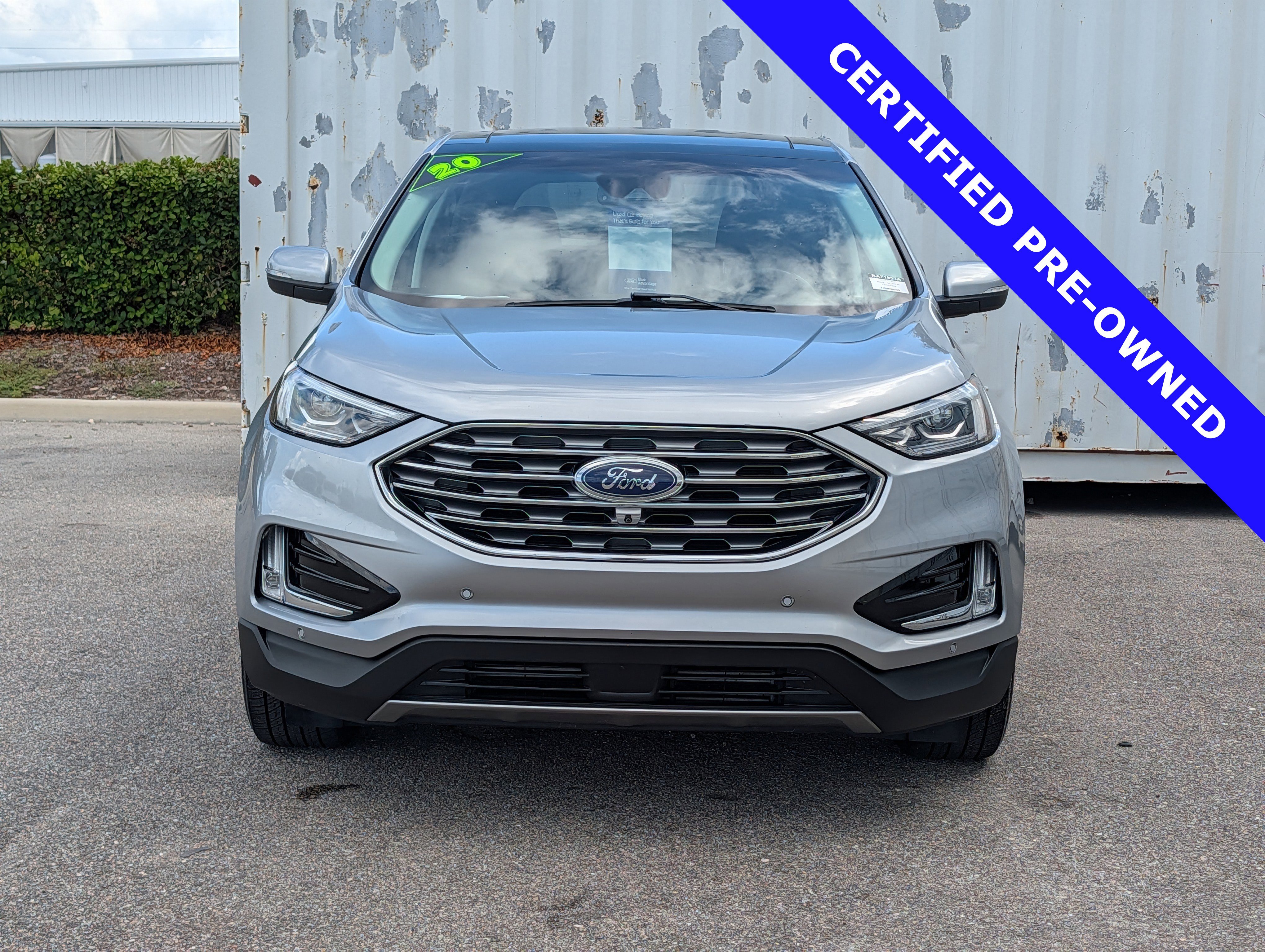 Certified 2020 Ford Edge Titanium w/ Equipment Group 301A FWD image 8