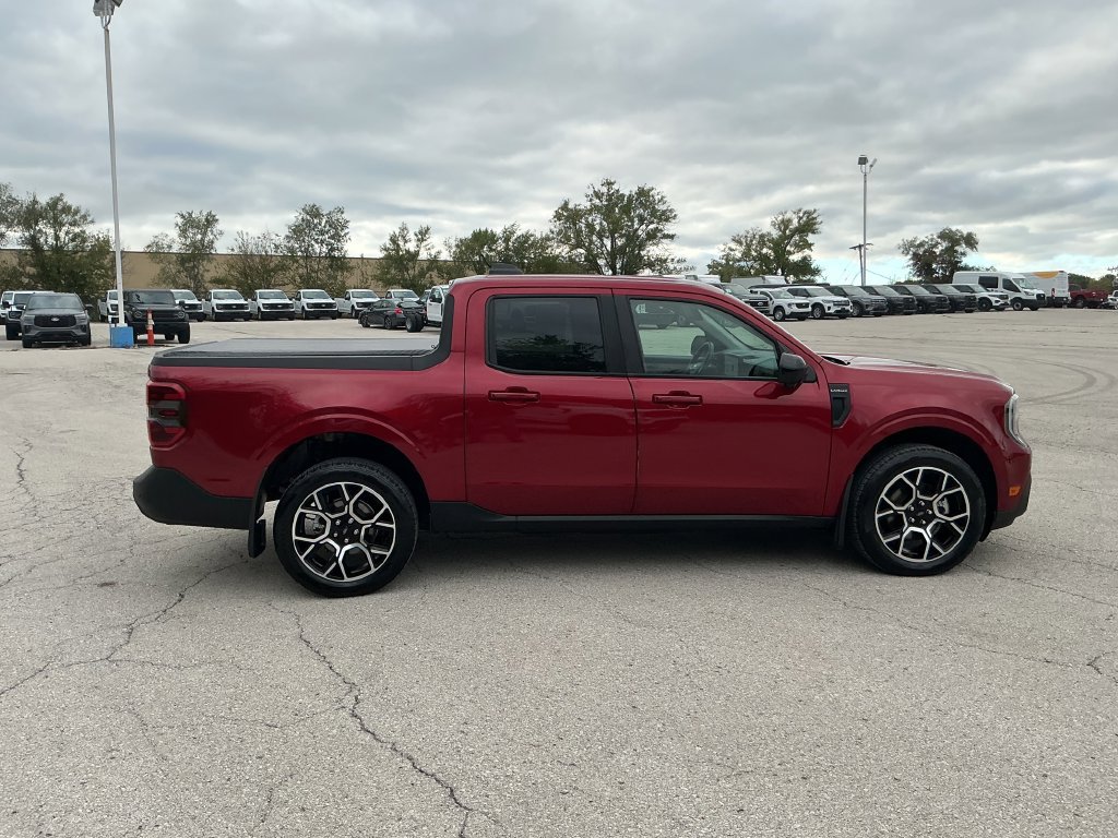 Certified 2025 Ford Maverick Lariat w/ 4K Tow Package AWD/4WD image 9