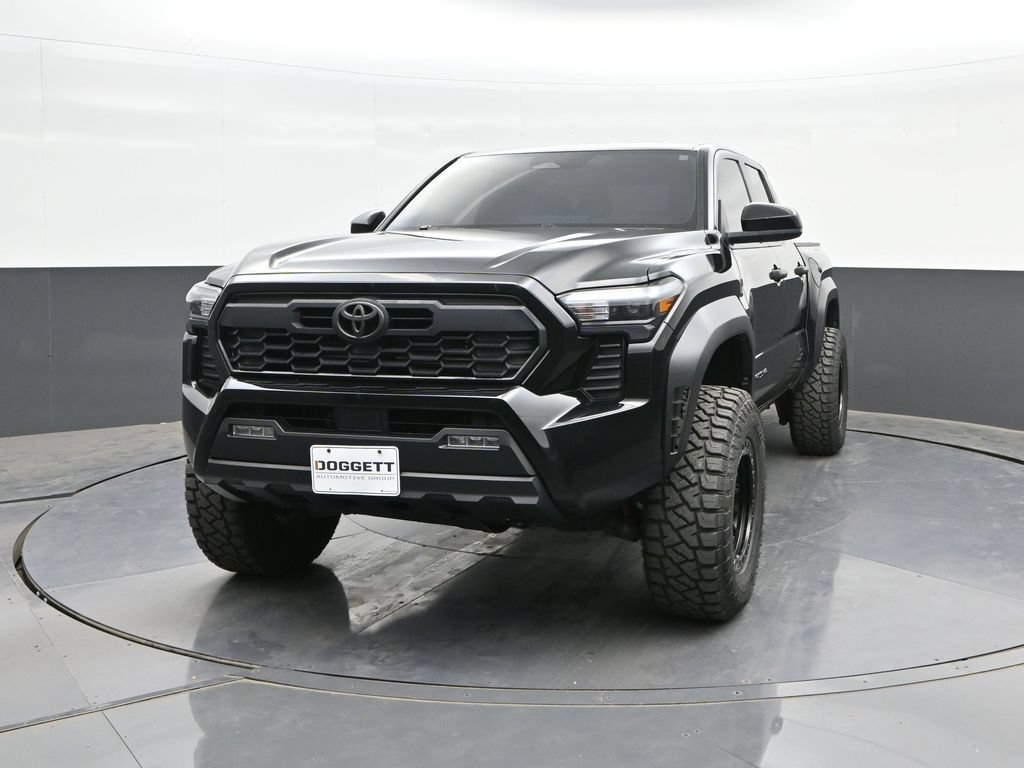 Used 2024 Toyota Tacoma TRD Off-Road AWD/4WD image 25