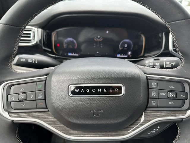 Used 2022 Jeep Wagoneer Series III w/ Convenience Group I AWD/4WD image 27