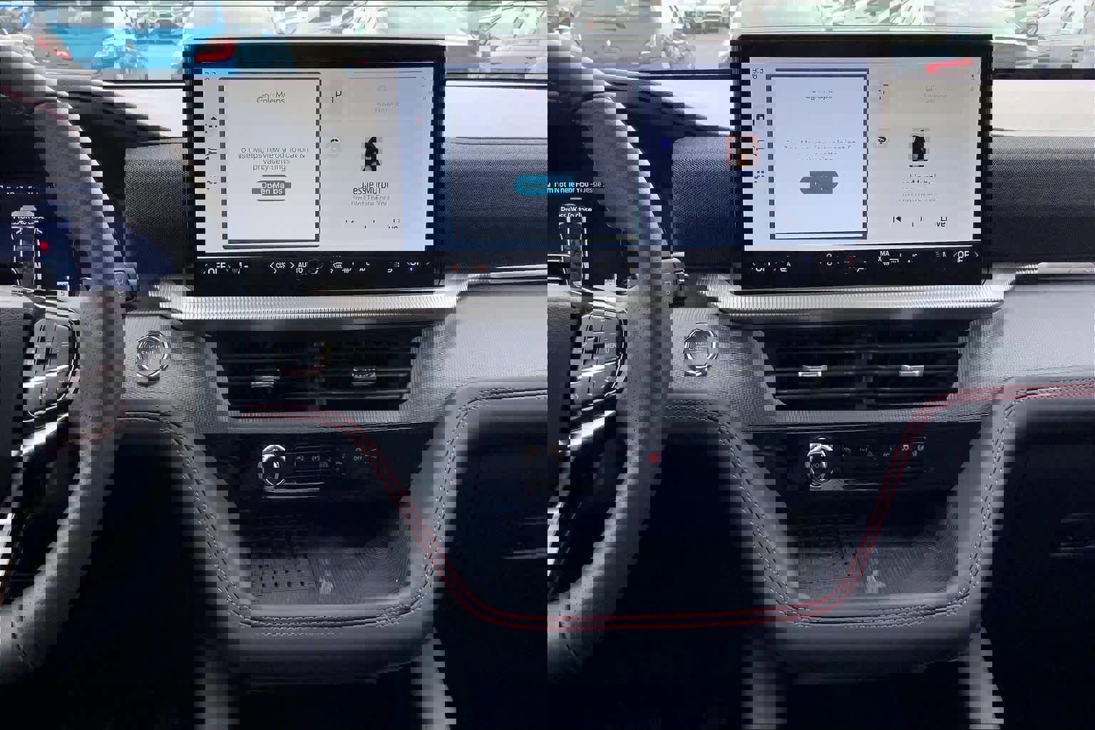 Certified 2025 Ford Explorer ST w/ Sun And Sound Package image 8