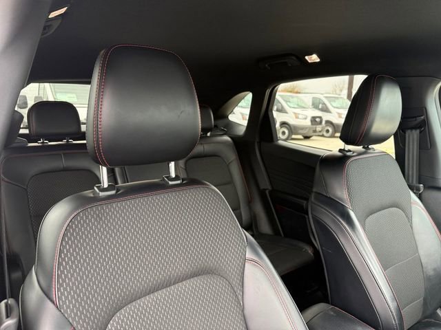 Certified 2025 Ford Escape ST-Line image 16