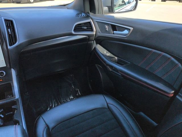 Certified 2023 Ford Edge ST-Line image 17