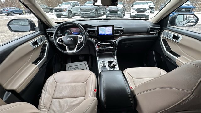 Certified 2023 Ford Explorer Limited w/ Hybrid Equipment Group 310A image 12