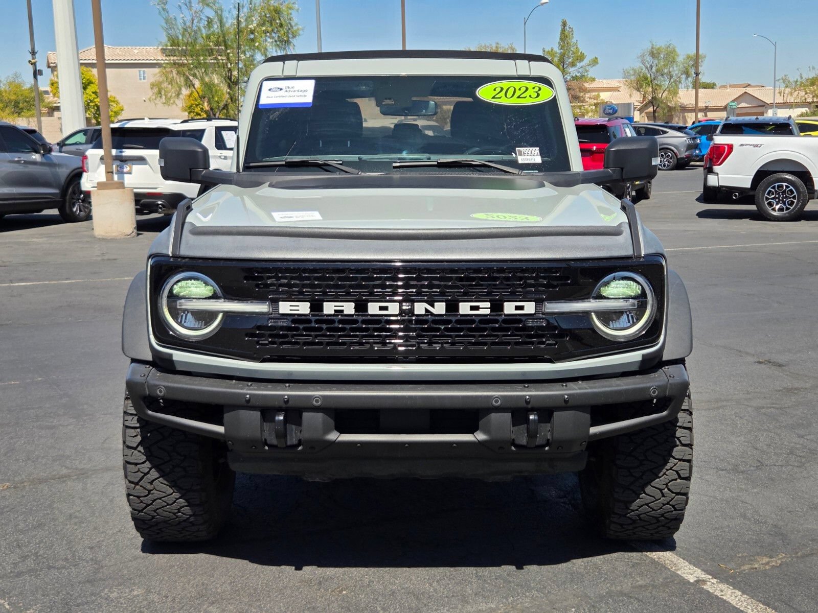 Certified 2023 Ford Bronco Wildtrak AWD/4WD image 8