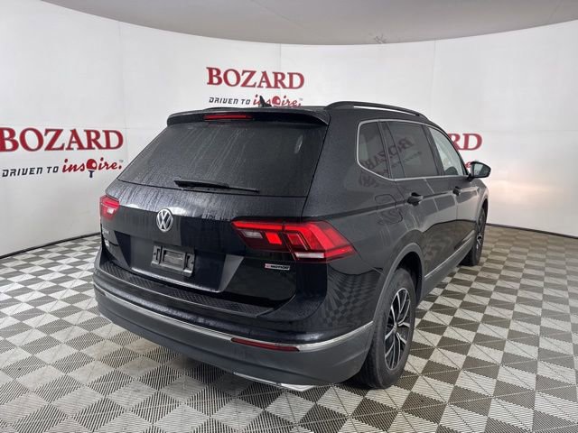 Used 2021 Volkswagen Tiguan SE image 5