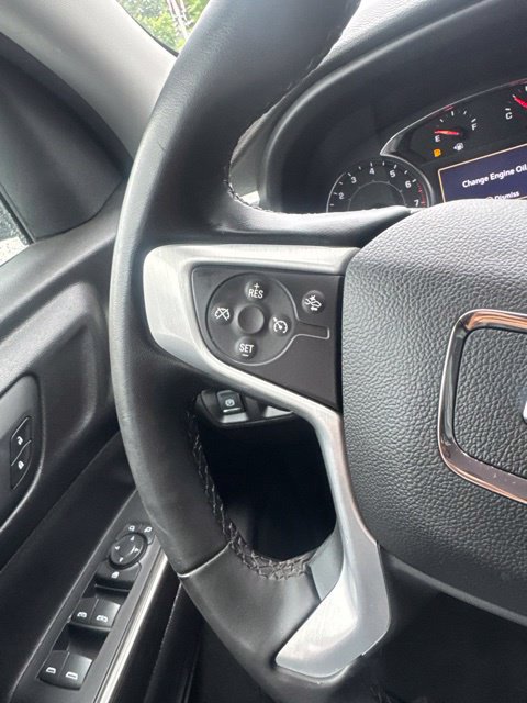 Used 2023 GMC Acadia SLT AWD/4WD image 25
