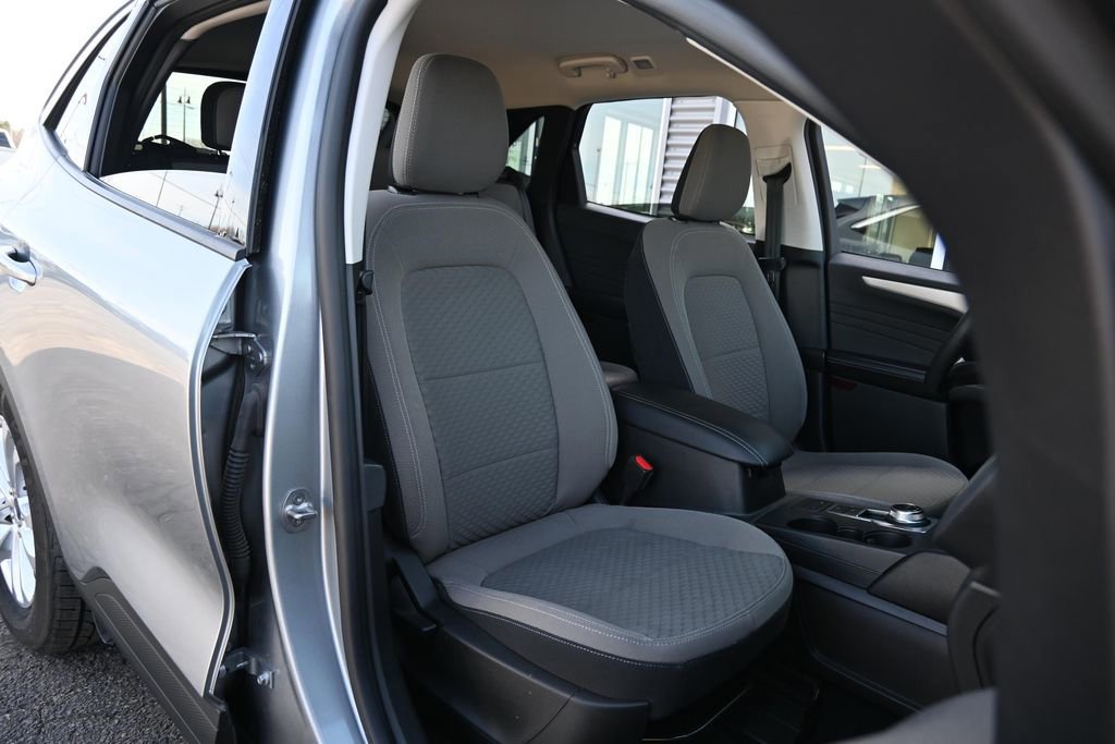 Certified 2022 Ford Escape SE image 23