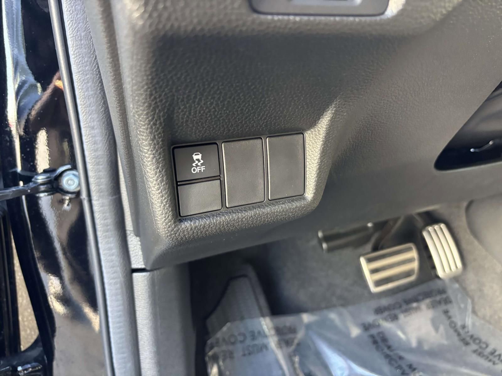 Used 2025 Honda Civic Sport image 16