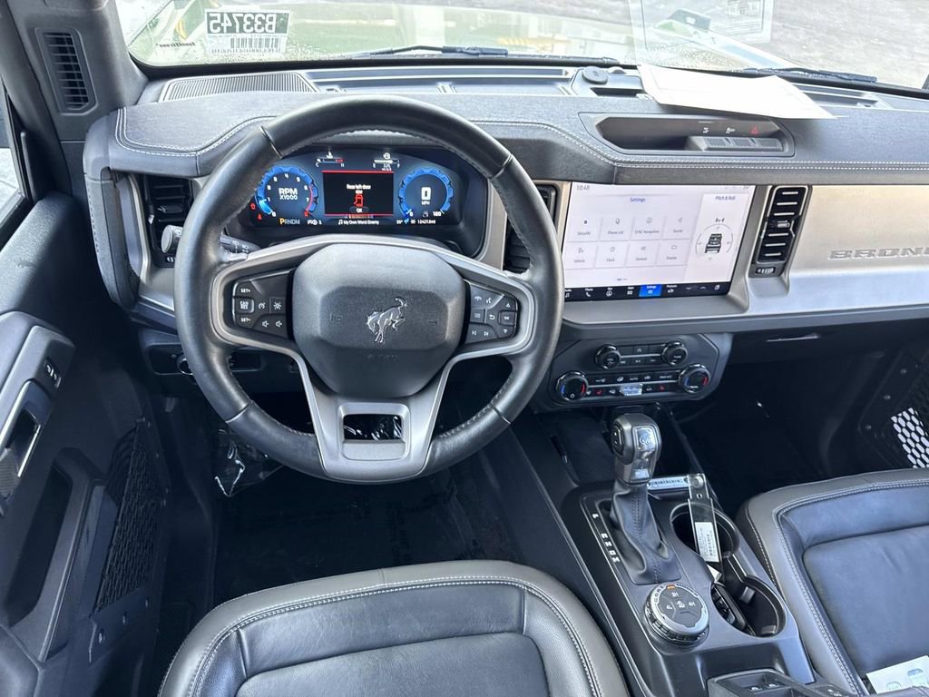 Certified 2025 Ford Bronco Outer Banks image 9